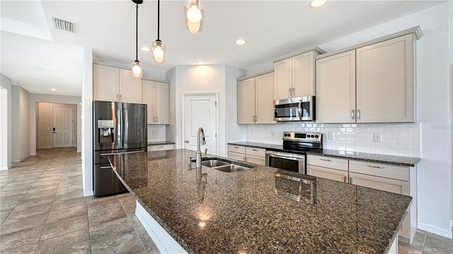 15127 LAS OLAS PLACE, Bradenton, FL 34212