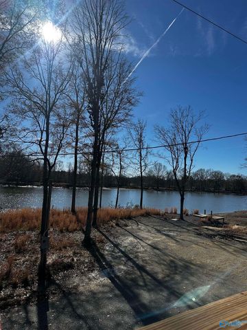 1685 County Road 182 SW, Cedar Bluff, AL 35959