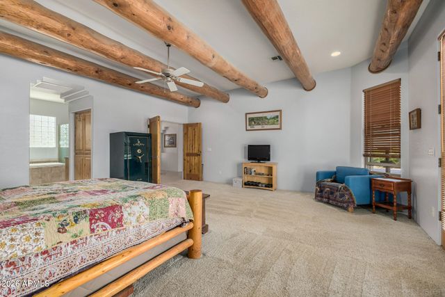 2244 E CAVALRY Road, New River, AZ 85087