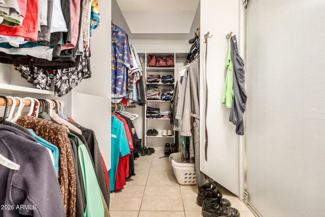 2244 E CAVALRY Road, New River, AZ 85087