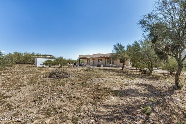2244 E CAVALRY Road, New River, AZ 85087