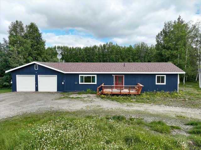 1385 BENN LANE, North Pole, AK 99705