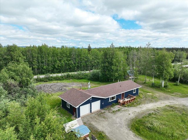 1385 BENN LANE, North Pole, AK 99705