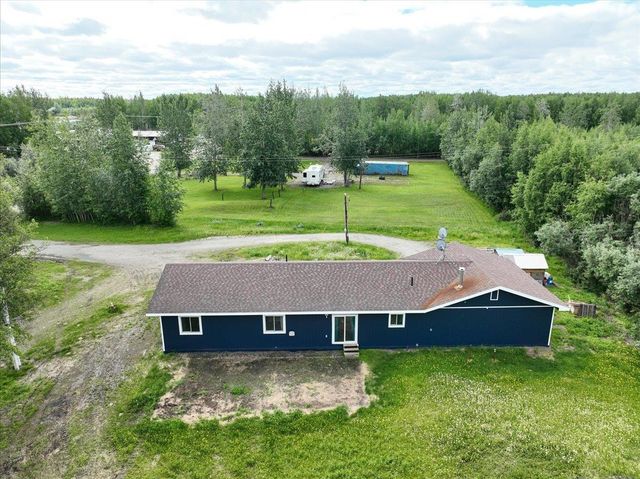 1385 BENN LANE, North Pole, AK 99705
