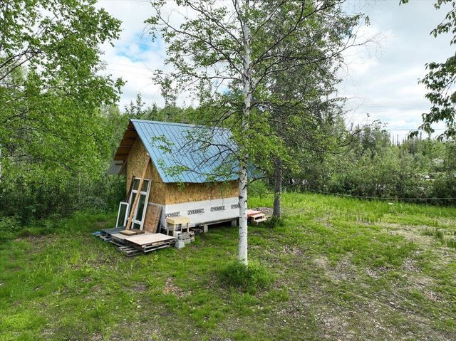 1385 BENN LANE, North Pole, AK 99705