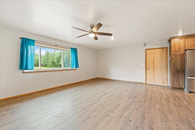 1385 BENN LANE, North Pole, AK 99705