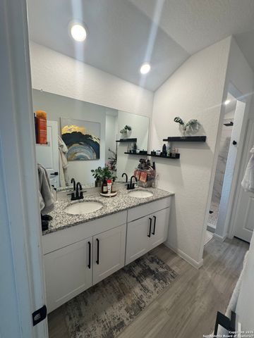 10127 Helios, Converse, TX 78109