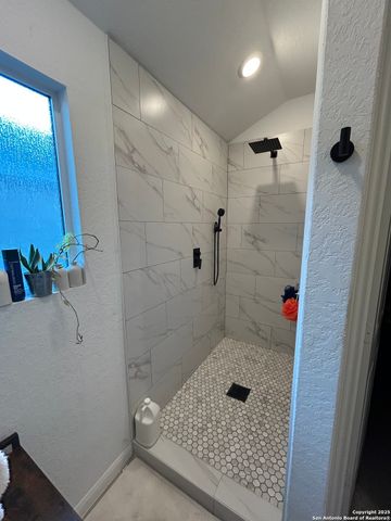 10127 Helios, Converse, TX 78109