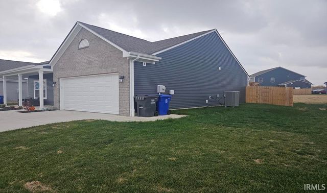 2126 Upland Ridge Way, Kokomo, IN 46902