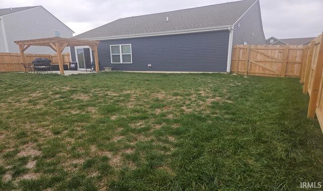 2126 Upland Ridge Way, Kokomo, IN 46902