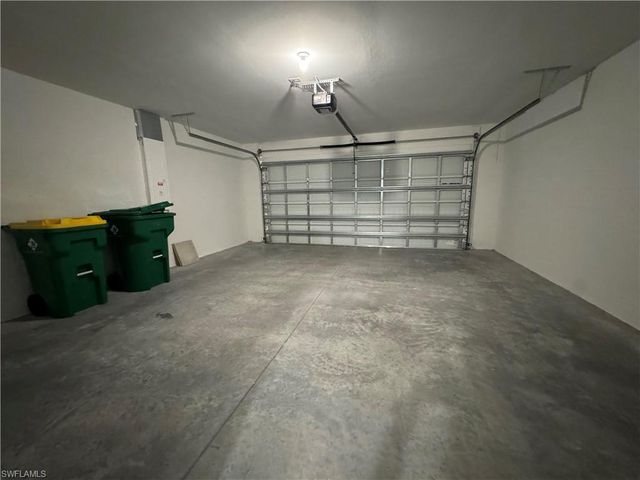 1024 Caloosa Breeze DR, Labelle, FL 33935