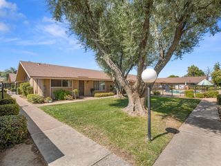3749 N Fruit Avenue # A, Fresno, CA 93705