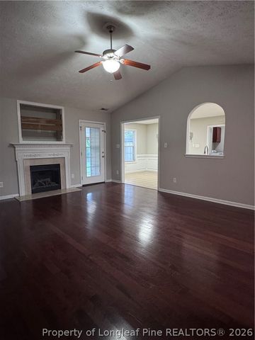 103 Scaley Bark Drive, Raeford, NC 28376