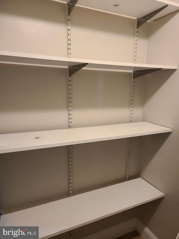 701 THORNTON CT, North Wales, PA 19454