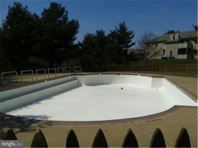 701 THORNTON CT, North Wales, PA 19454