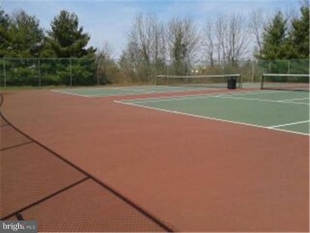 701 THORNTON CT, North Wales, PA 19454