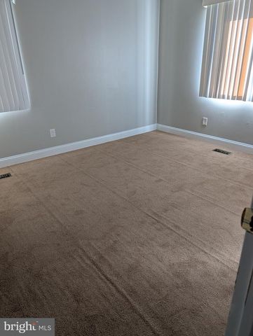 701 THORNTON CT, North Wales, PA 19454