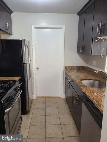 701 THORNTON CT, North Wales, PA 19454