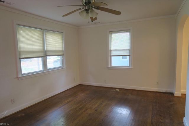 4917 Shafer ST, Norfolk, VA 23513