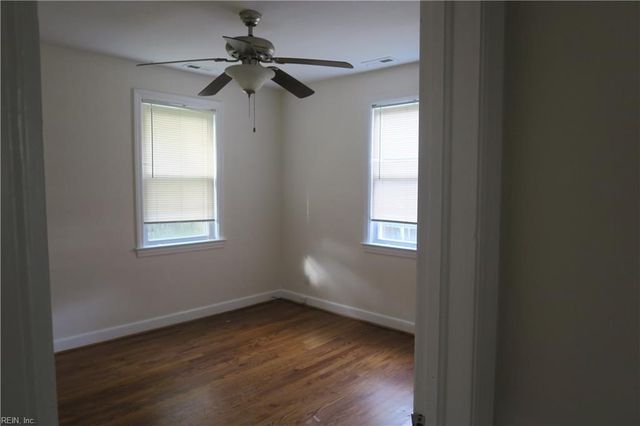 4917 Shafer ST, Norfolk, VA 23513