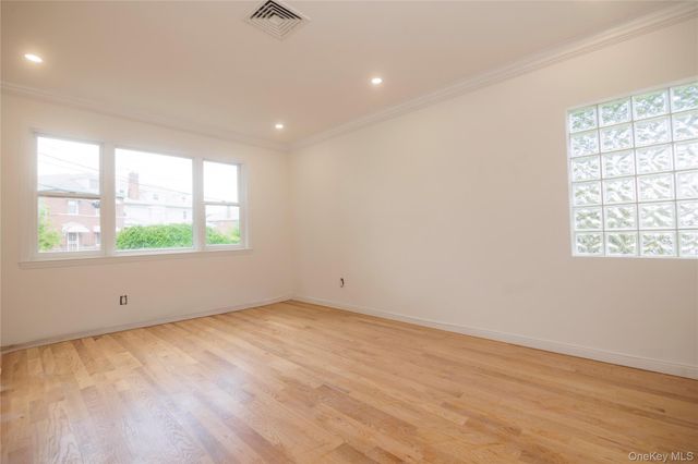 1340 Siegfried Place, Bronx, NY 10465
