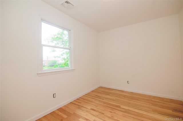 1340 Siegfried Place, Bronx, NY 10465