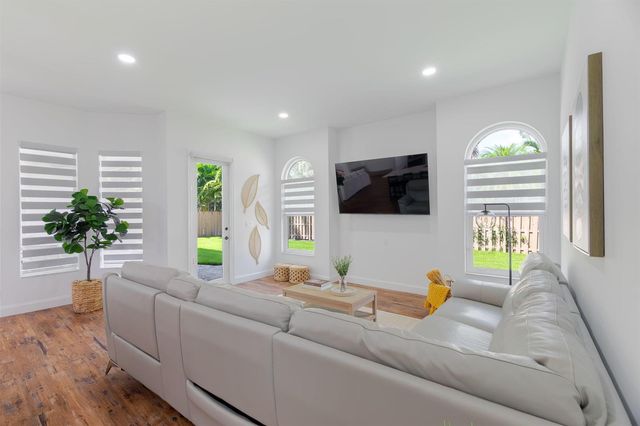 13590 Jonquil Place, Wellington, FL 33414
