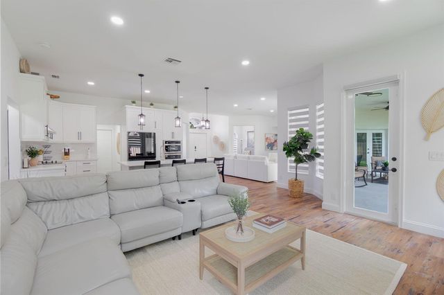 13590 Jonquil Place, Wellington, FL 33414