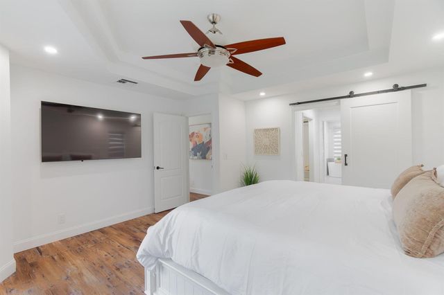 13590 Jonquil Place, Wellington, FL 33414