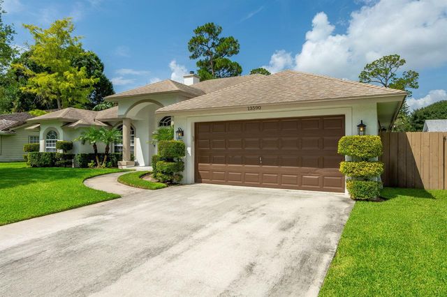 13590 Jonquil Place, Wellington, FL 33414