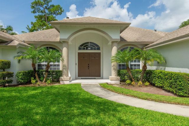 13590 Jonquil Place, Wellington, FL 33414