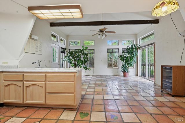16945 Knollview Dr, Hidden Valley Lake, CA 95467