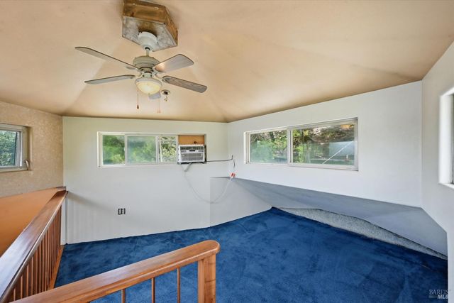 16945 Knollview Dr, Hidden Valley Lake, CA 95467