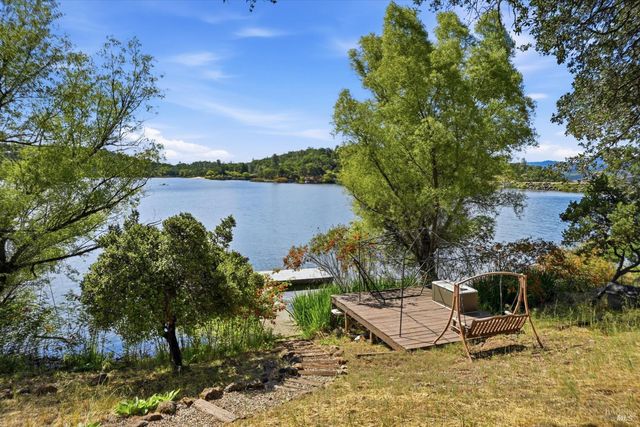 16945 Knollview Dr, Hidden Valley Lake, CA 95467