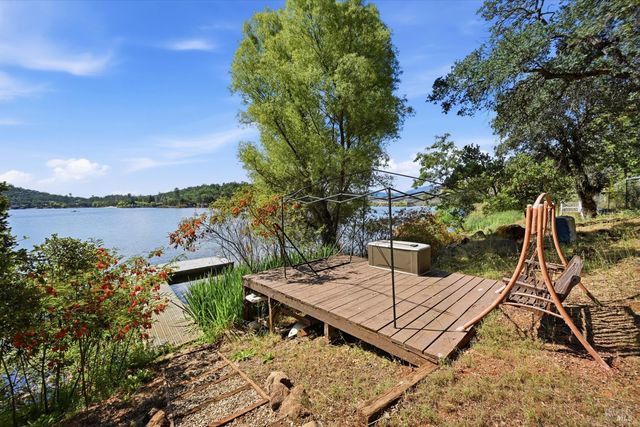 16945 Knollview Dr, Hidden Valley Lake, CA 95467
