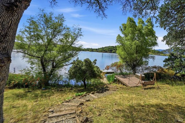 16945 Knollview Dr, Hidden Valley Lake, CA 95467