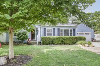 567 Highland Boulevard, Newark, OH 43055