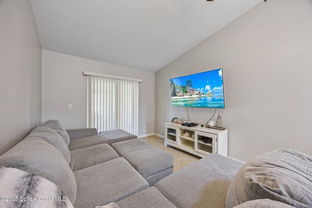 1666 Owl Lane, Melbourne, FL 32935