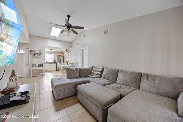 1666 Owl Lane, Melbourne, FL 32935