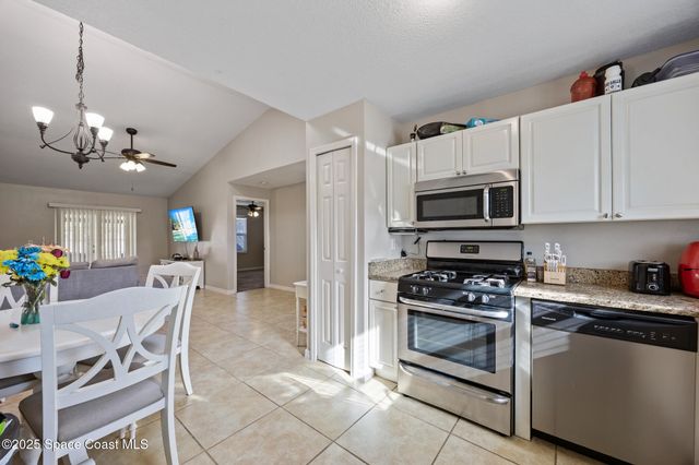 1666 Owl Lane, Melbourne, FL 32935