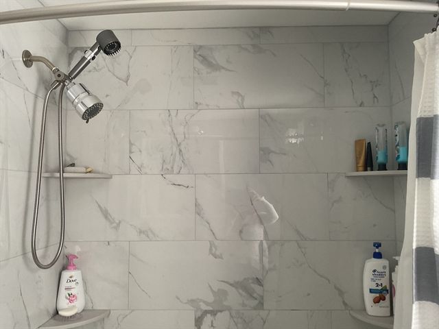 77 Christy Ave, Dracut, MA 01826