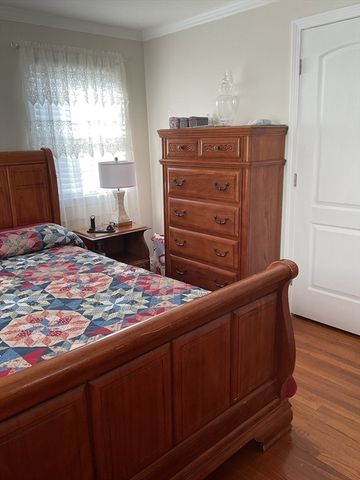 77 Christy Ave, Dracut, MA 01826