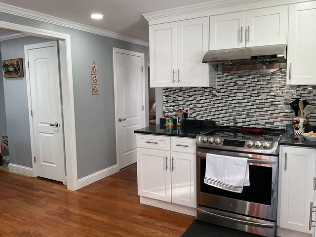 77 Christy Ave, Dracut, MA 01826