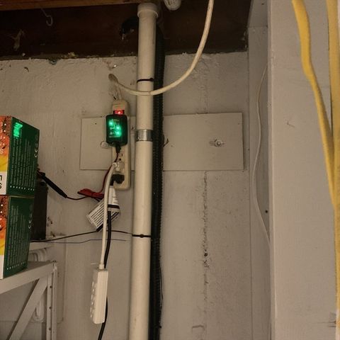 77 Christy Ave, Dracut, MA 01826