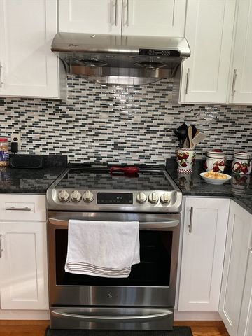 77 Christy Ave, Dracut, MA 01826