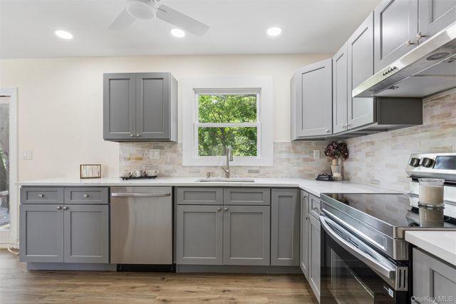 91 Circle Drive W, Patchogue, NY 11772