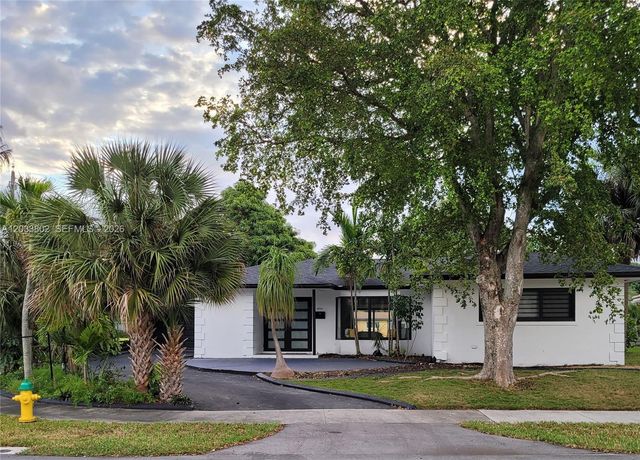 2856 NW 10th Avenue, Wilton Manors, FL 33311