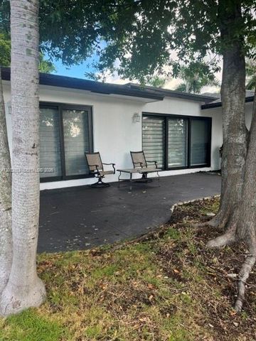 2856 NW 10th Avenue, Wilton Manors, FL 33311
