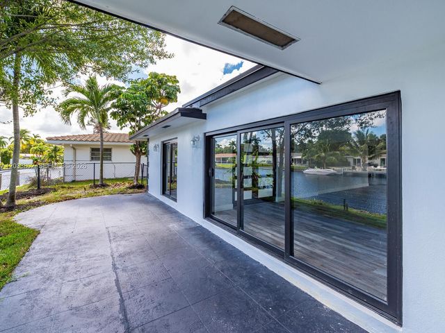 2856 NW 10th Avenue, Wilton Manors, FL 33311