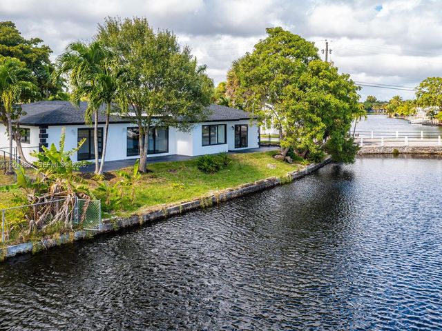 2856 NW 10th Avenue, Wilton Manors, FL 33311